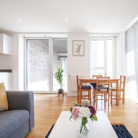 La Creme 1 Bed Apartment - Canning Town London Exteriör bild