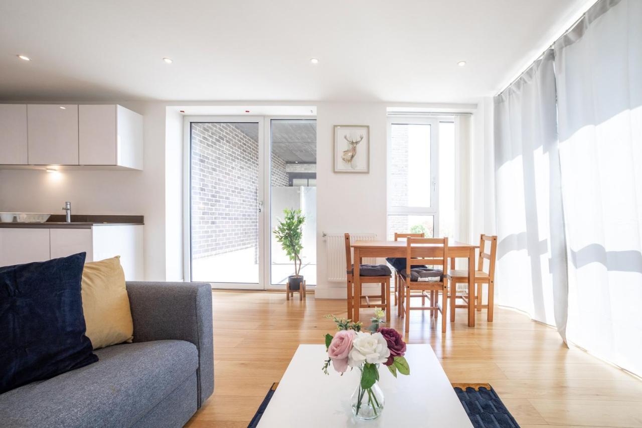 La Creme 1 Bed Apartment - Canning Town London Exteriör bild