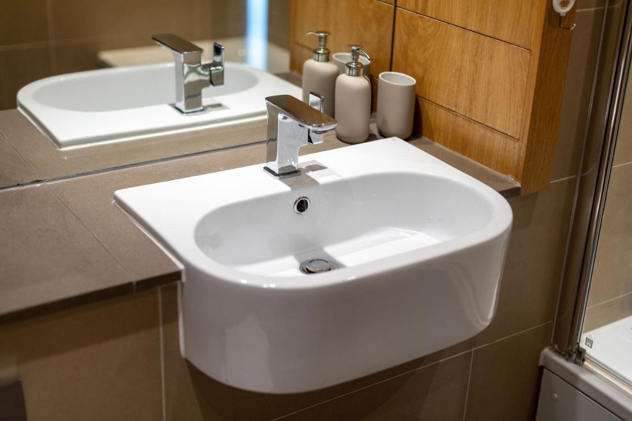 La Creme 1 Bed Apartment - Canning Town London Exteriör bild